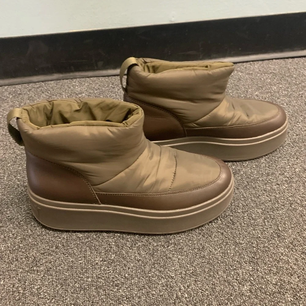 Ash Taupe Platform Puffer Booties